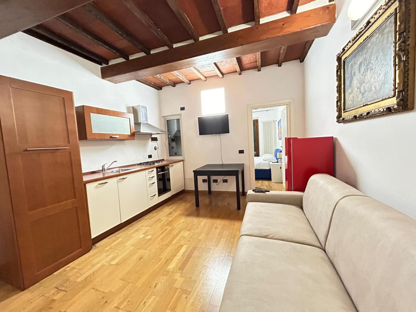 Boboli Boutique Apartment ฟลอเรนซ์ ภายนอก รูปภาพ