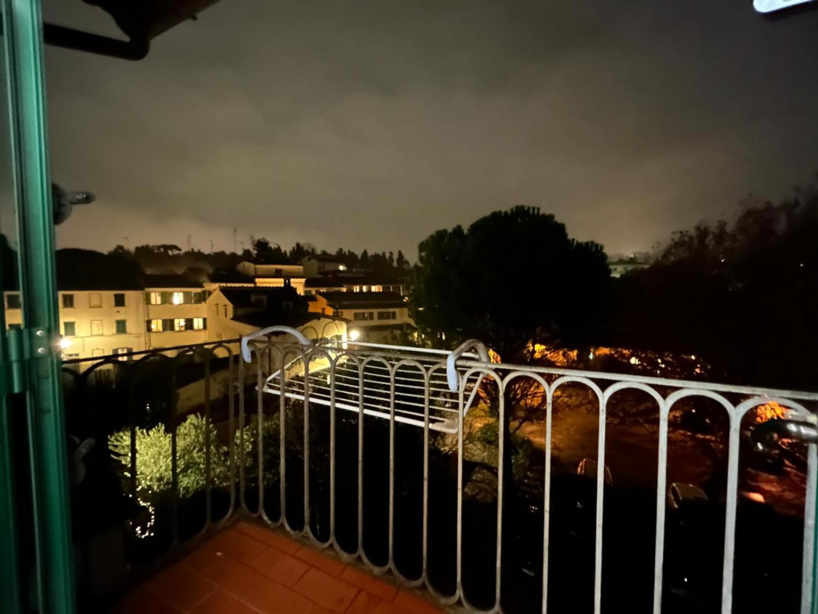 Boboli Boutique Apartment ฟลอเรนซ์ ภายนอก รูปภาพ